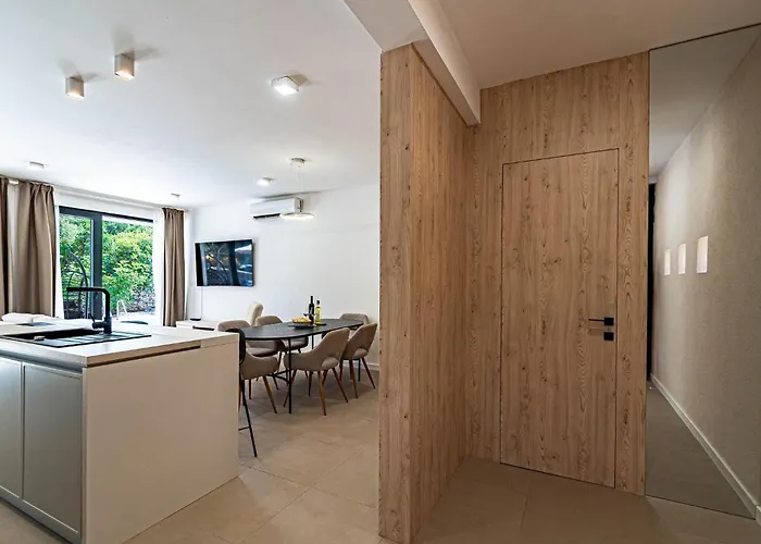 3 Bedroom In * Prižba