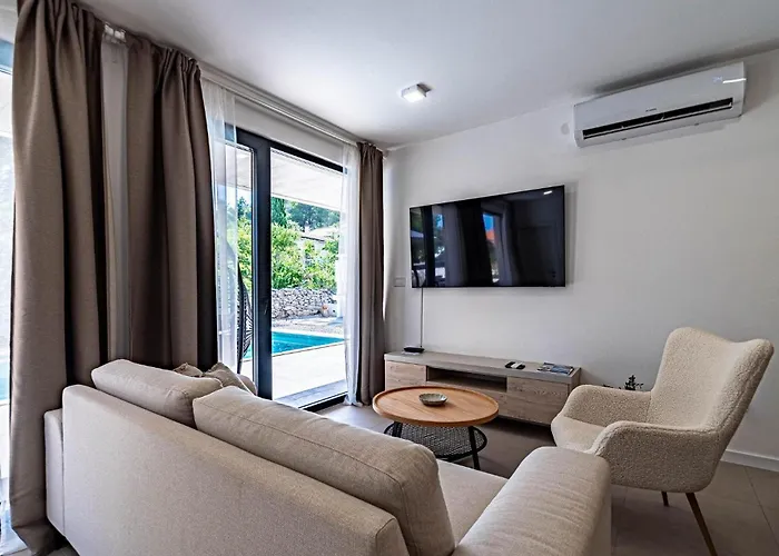 3 Bedroom In * Prižba