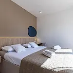 Amazing Home In Prizba *